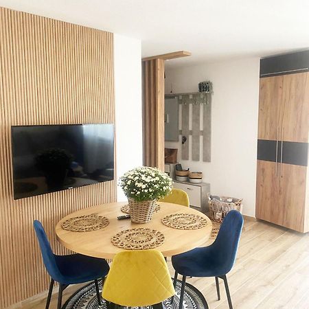 Studio Magnifique Avec Terrasse Spacieuse Loeche-Les-Bains Vacances 外观 照片